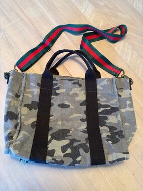PS CAMO TOTE, CROSSBODY
